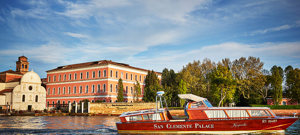 Europe Italy Venice San Clemente Palace Kempinksi Exterior