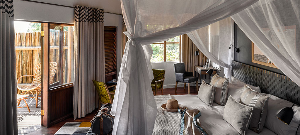 africa-zambia-mosi-oa-tunya-national-park-sanctuary-sussi-and-chuma-guest-room