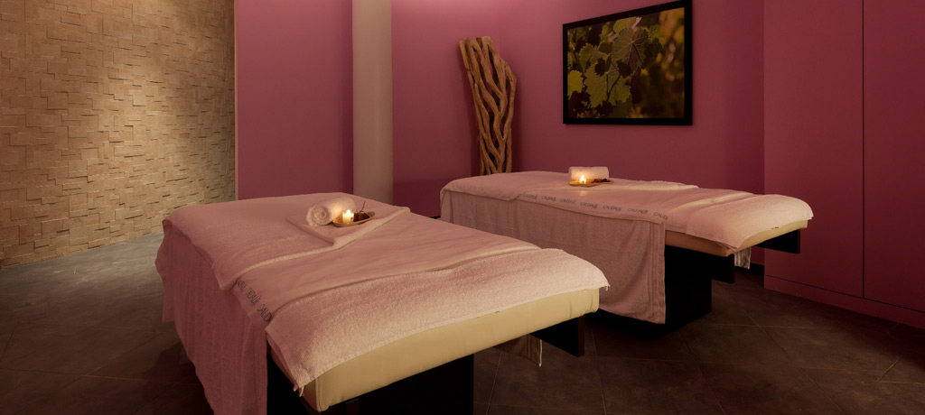 caudalie vinotherapie spa couple therapy room