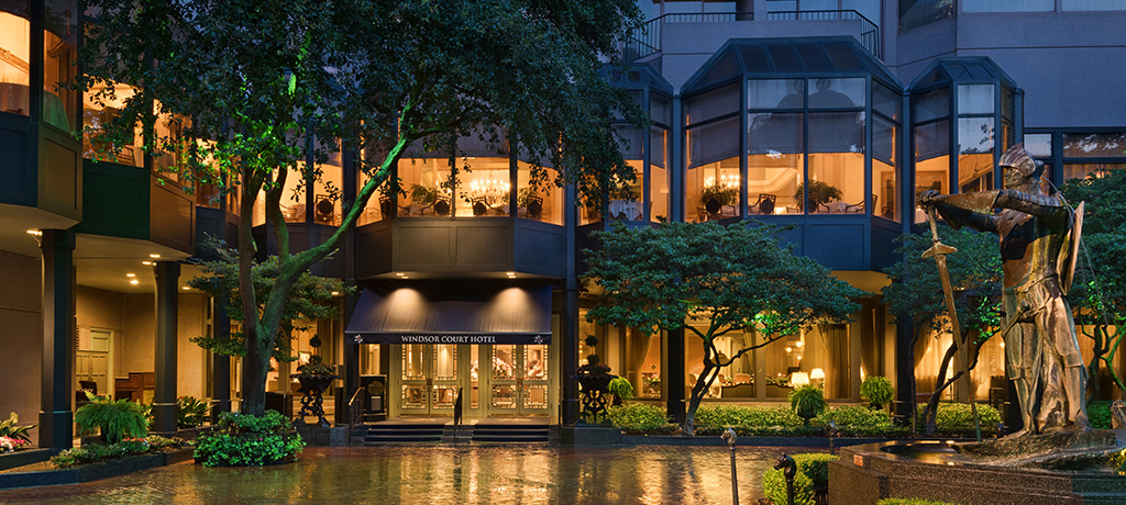 US New Orleans Windsor Court Hotel Exterior